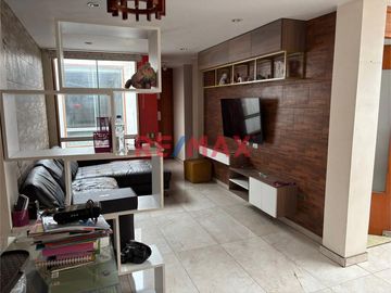 ID: 1146108 ¡Oportunidad De Venta! Departamento En Comas | $47,000 | 2 Dormitorios | 1 Baño | Piso 3 |