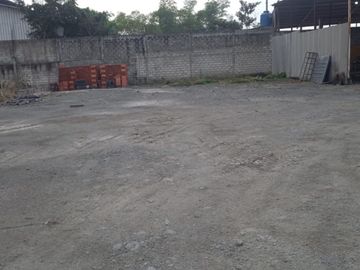 EN VENTA TERRENO CON CERRAMIENTO ,ENTORNO DE BODEGASY FABRICAS