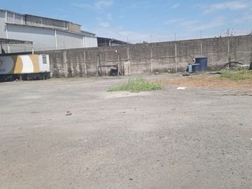 EN VENTA TERRENO CON CERRAMIENTO ,ENTORNO DE BODEGASY FABRICAS