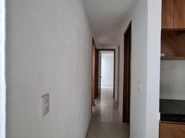 SE RENTAN CASAS DUPLEX EN FRACCIONAMIENTO CAMINO REAL HACIENDA, A UNOS METROS DE LA BUAP CU.