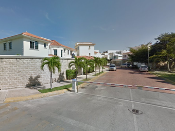 Departamento ubicado en Residencial Torre Bonampak, SM 8, MZ 3, Lote 4, Cancún, Q.R.