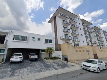 Departamento En Venta, Av. Jurica San Juan, Juriquilla, Querétaro.
