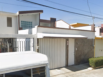 BONITA CASA EN VENTA EN, LA JOYA MIRAFLORES, TLAXCALA. RJ.