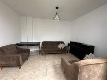 Impecable y amplia casa de 5 dormitorios en condominio seguro🏡💚