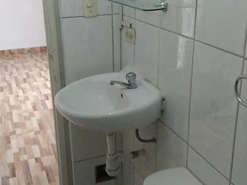 OPORTUNIDAD MUY CENTRICO CERCA A TODO