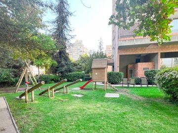 Acogedor  depto 2D 2B, Sanchez Fontecilla - Vaticano, Las Condes