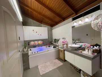Departamento Triplex, Acabados De Lujo EN SAN BORJA