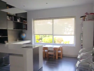VENDO MODERNA Y ESPECTACULAR CASA EN LA PLANICIE - LA MOLINA