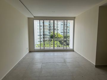 DEPARTAMENTO NUEVO CON VISTA A LA ALBERCA