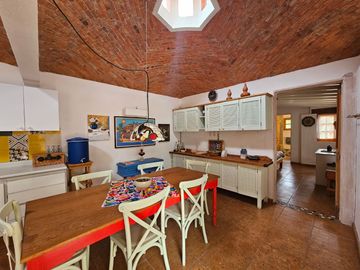 Casa de un nivel en Tequisquiapan con jardín