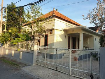 Rumah 2 kamar 182m2 di Kampial Nusa dua