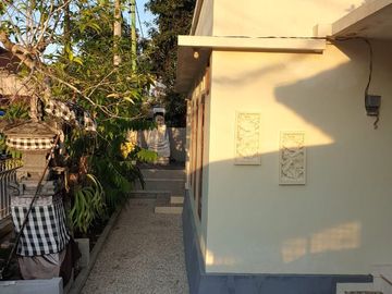 Rumah 2 kamar 182m2 di Kampial Nusa dua