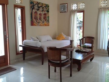 Rumah 2 kamar 182m2 di Kampial Nusa dua