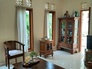 Rumah 2 kamar 182m2 di Kampial Nusa dua