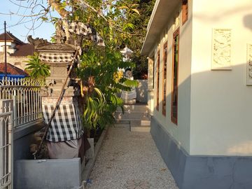 Rumah 2 kamar 182m2 di Kampial Nusa dua