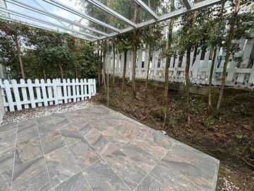 Venta Casa en Conjunto Cerrado en La Florida - Villamaria