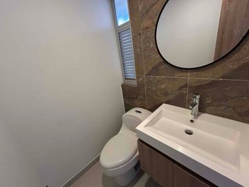 Venta Casa en Conjunto Cerrado en La Florida - Villamaria