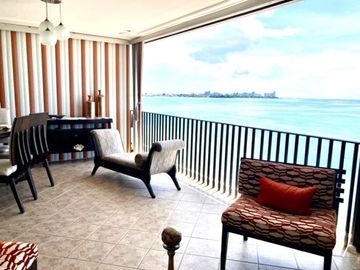 DEPARTAMENTO EN VENTA/ALQUILER UBICADO FRENTE AL MAR SECTOR PUERTO LUCIA