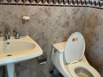 DEPARTAMENTO EN VENTA/ALQUILER UBICADO FRENTE AL MAR SECTOR PUERTO LUCIA