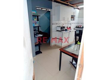 Venta De Casa Como Terreno En Valle Chillon - Puente Piedra