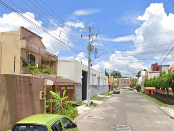 Holanda 110, Los Laureles, Zamora De Hidalgo, Los Laureles, Zamora, Michoacán // CASA ADJUDICADA