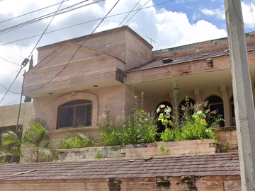 Holanda 110, Los Laureles, Zamora De Hidalgo, Los Laureles, Zamora, Michoacán // CASA ADJUDICADA
