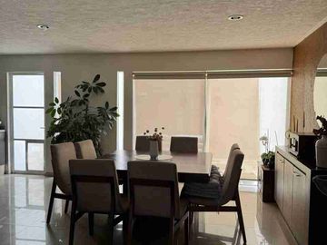 Sta. Fe Juriquilla casa en Venta en Villas de Sta. Fé 3 recamaras