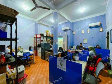 DIJUAL CEPAT HARGA NEGO SAMPAI JADI RUKAN DI SENTURAN