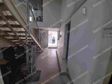 🏬 Se vende bodega de 426, 25 mt2, en Comuna Recoleta, Calle Canadá. Av. Zapadores.
✅ Características:
 *1er Piso:* 
1 Cacino.
3 Baños.
Espacio para Locker
7 Bodegas.
Ante Jardin
1 Estacionamiento para bajar mercancía.
2 Estacionamientos para vehículos.
1 Mini departamento para el Custodio con cocina y baño.

 *2do piso* 
9 Oficinas.
2 Baños
1 Oficina para Cámaras de Vigilancia.

✅ Entorno:
A 10 minutos en locomoción  del Metro zapadores.
Cercana a Minimarket,Restaurantes,
Farmacias, Panaderías etc.

💸 Valor 17.000 uf. Conversable.

Se acepta  Medio de Pago Crédito Hipotecario y Efectivo.

📞Contactos 
+56 9 3084 ----
+56 9 4632 ----