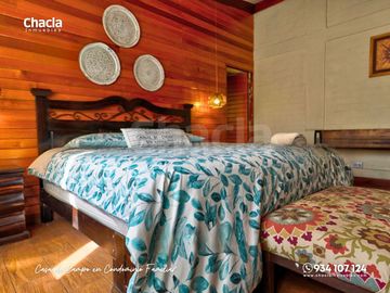 Casa de campo con jardín, chimenea y jacuzzi en Chaclacayo