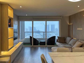 SE VENDE LUJOSO DEPARTAMENTO CON VISTA AL MAR EN MIRAFLORES