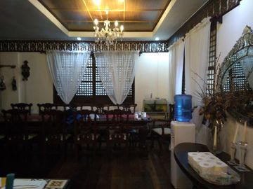 Brgy Asisan, Tagaytay 4641sqm with 2 structures, swimming pool and jacuzzi for sale