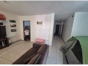 ¡Ocasión! Vendo Por Viaje Departamento Tipo Flat En El Rimac