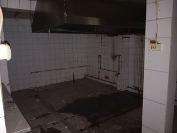 Venta Casa Pensión Y Restaurant En Avenida Seminario 67-69