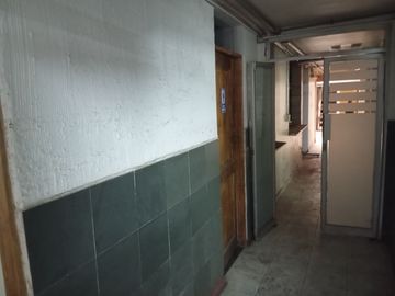 Venta Casa Pensión Y Restaurant En Avenida Seminario 67-69