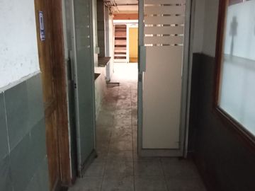 Venta Casa Pensión Y Restaurant En Avenida Seminario 67-69