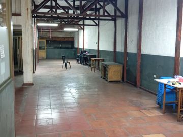 Venta Casa Pensión Y Restaurant En Avenida Seminario 67-69