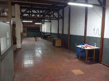 Venta Casa Pensión Y Restaurant En Avenida Seminario 67-69