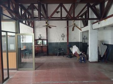 Venta Casa Pensión Y Restaurant En Avenida Seminario 67-69