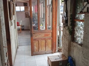 Venta Casa Pensión Y Restaurant En Avenida Seminario 67-69