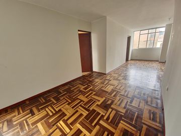 Venta De Departamento En Cercado De Lima