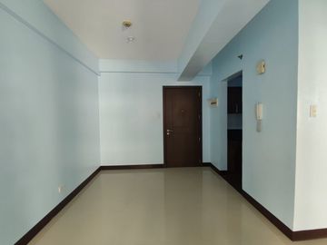 Best Value in Newport City! 1BR Condo at Sarasota | 50 sqm | RFO | Rent-to-Own Available