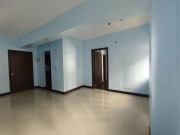 Best Value in Newport City! 1BR Condo at Sarasota | 50 sqm | RFO | Rent-to-Own Available