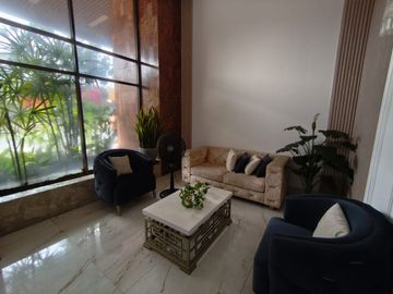 Arriendo departamento ,pleno Malecon , vista al rio .