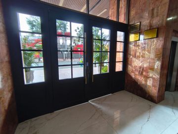 Arriendo departamento ,pleno Malecon , vista al rio .