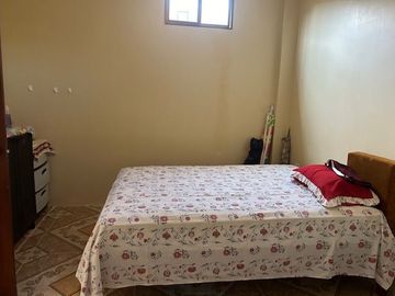 CASA DE UNA PLANTA CONFORMADA POR 3 SUITES INDEPENDIENTES EN SALINAS