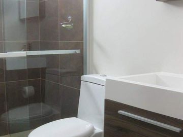 RENTO MODERNO DEPARTAMENTO EN LA ZONA NORTE DE CUERNAVACA, SEGURIDAD TOTAL