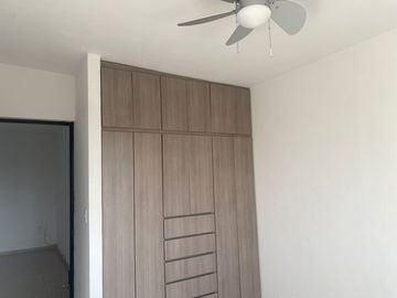 Hermosa Casa en Apodaca , Privada con Alberca