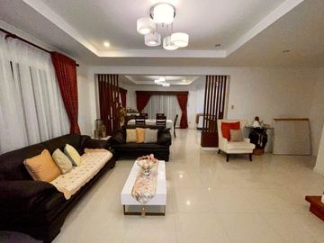 Fully Furnished 4BR House & Lot in Tagaytay SouthRidge Estates – Near Highlands & Crosswinds. 