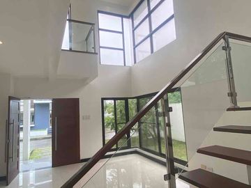 5 Bedrooms House for Sale